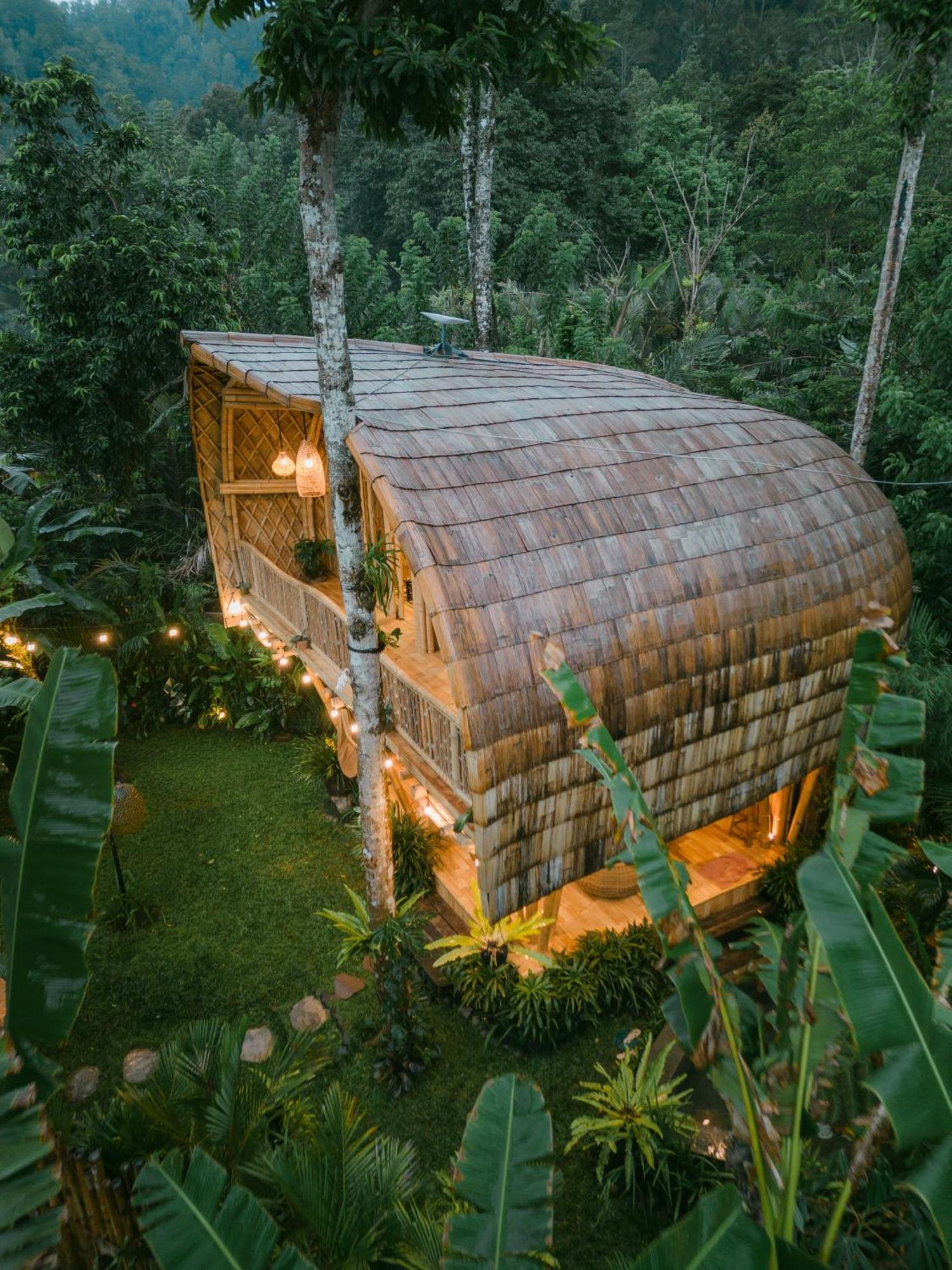 시데멘 Alamvaya Bali Bamboo House 빌라 외부 사진
