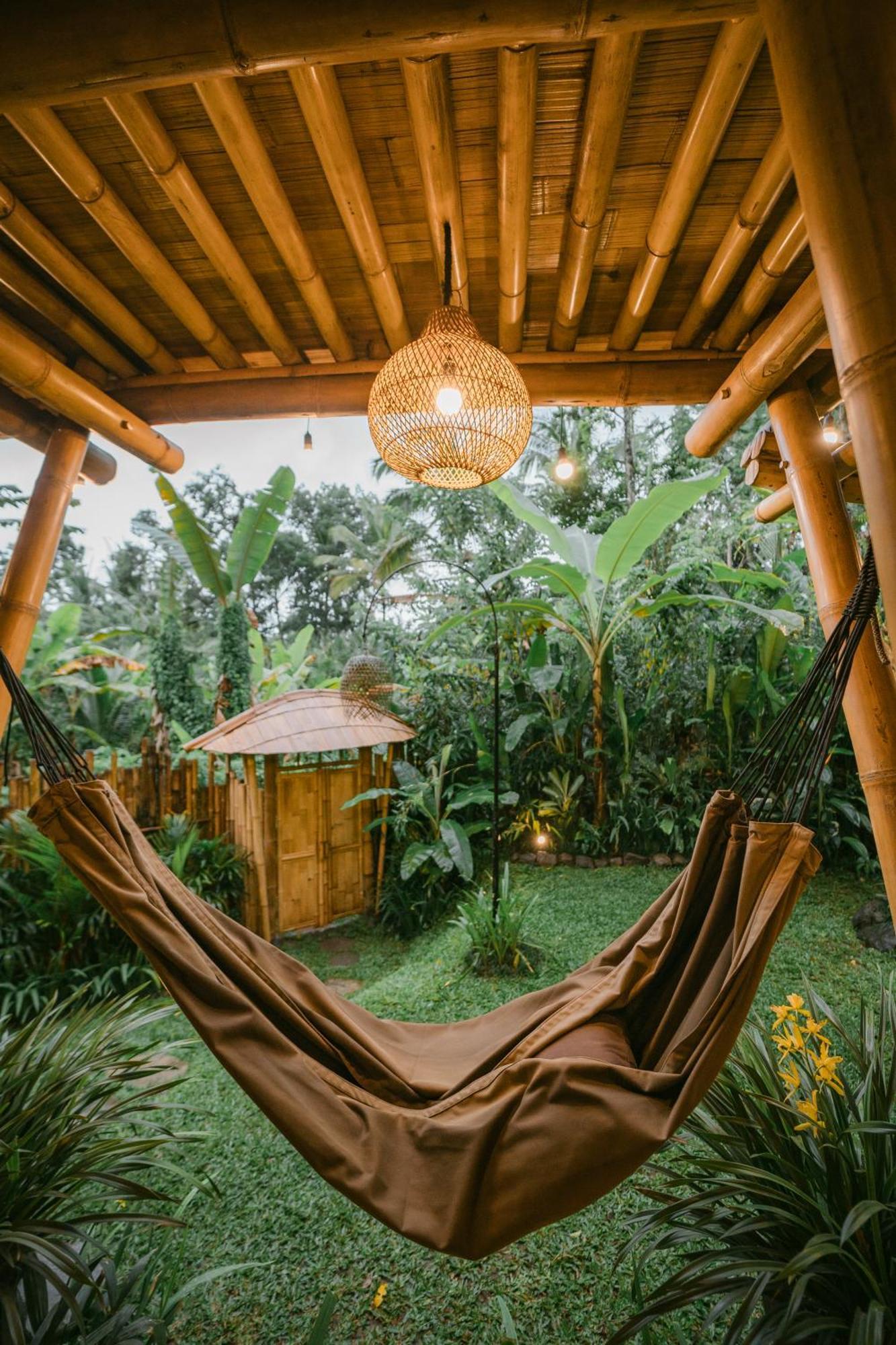 시데멘 Alamvaya Bali Bamboo House 빌라 외부 사진